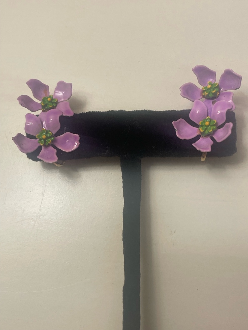 Enamel Double Flower Earrings Purple with Green Centers  Clip On Vintage 1970